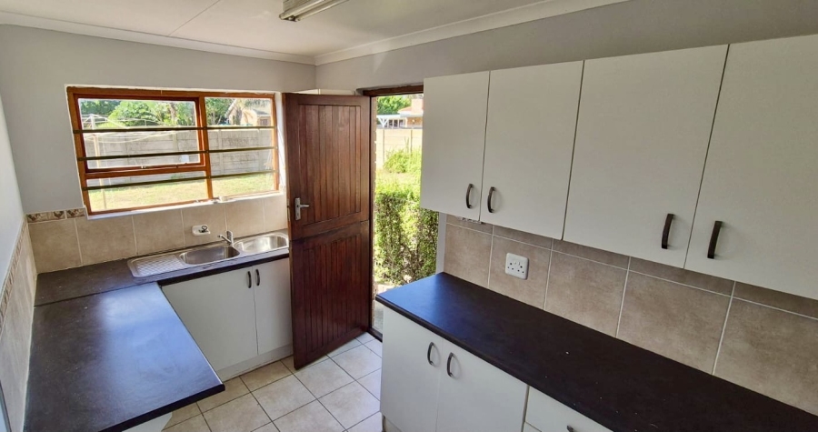 4 Bedroom Property for Sale in Windsor Park Eastern Cape